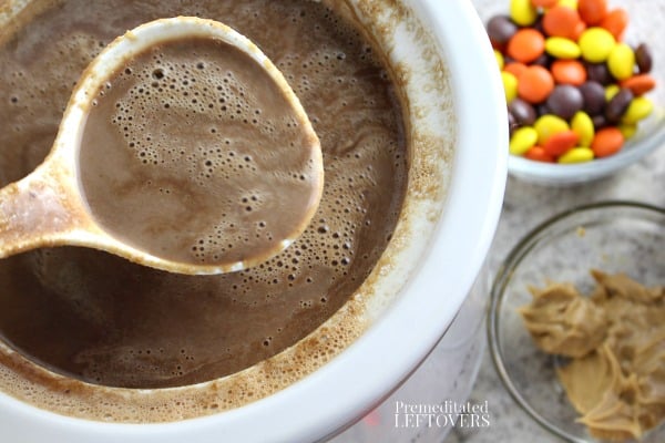How to make peanut butter hot chocolate in a crock pot