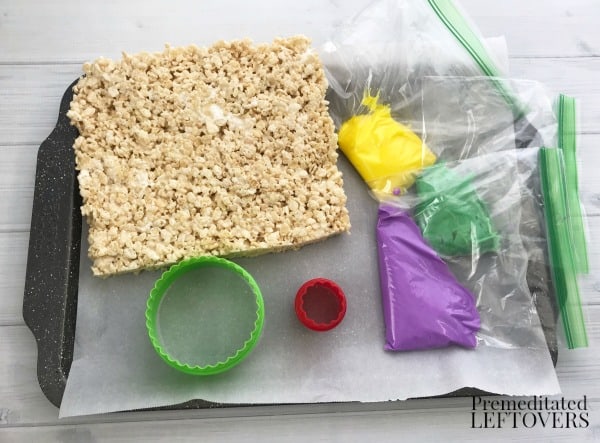 ingredients for king cake rice krispie treats