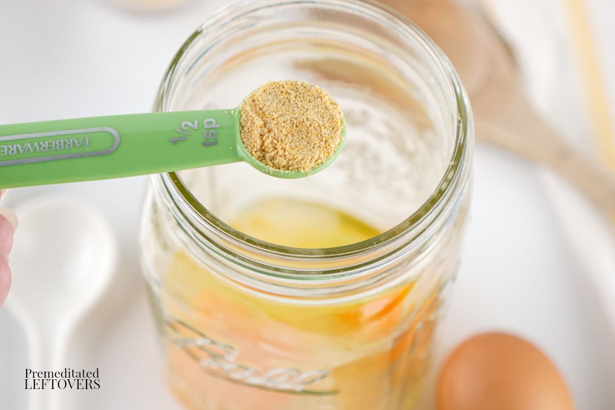 Add Homemade Mayo ingredients to the jar